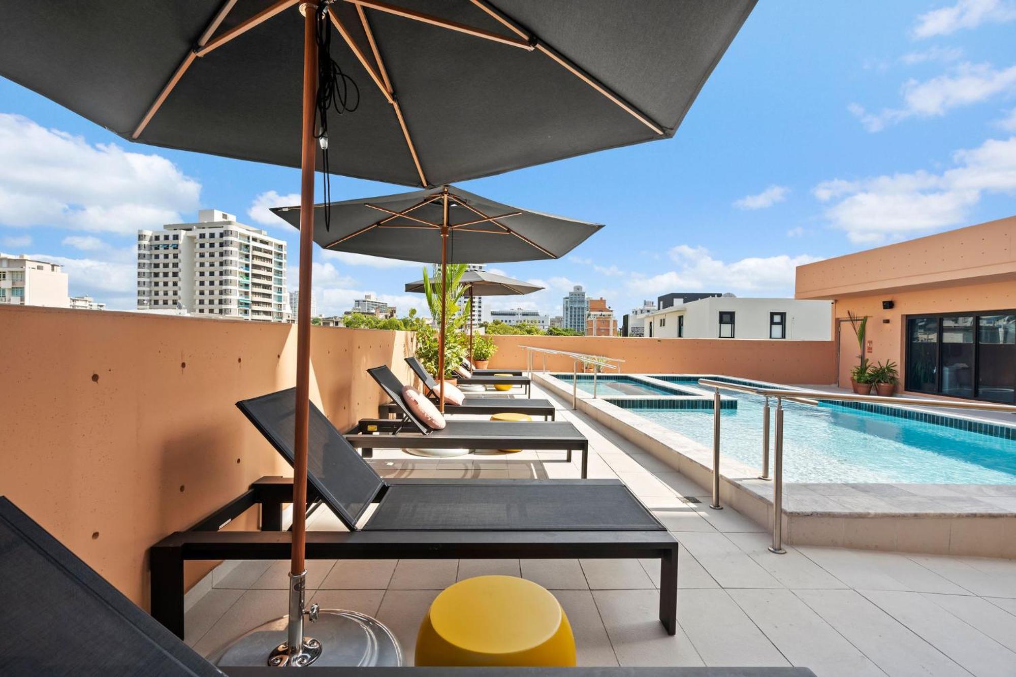 Hibird- Apartment And Suites Hotel San Juan Exterior foto