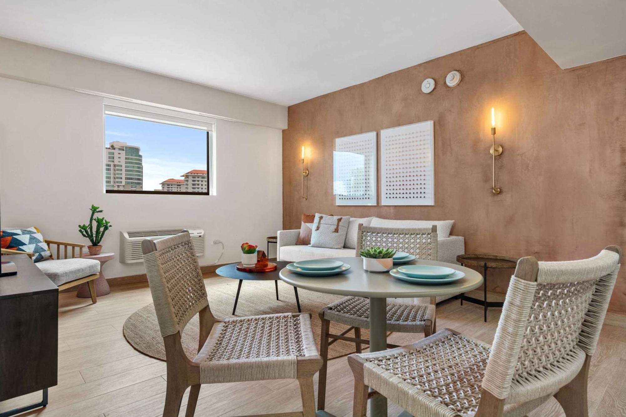 Hibird- Apartment And Suites Hotel San Juan Exterior foto